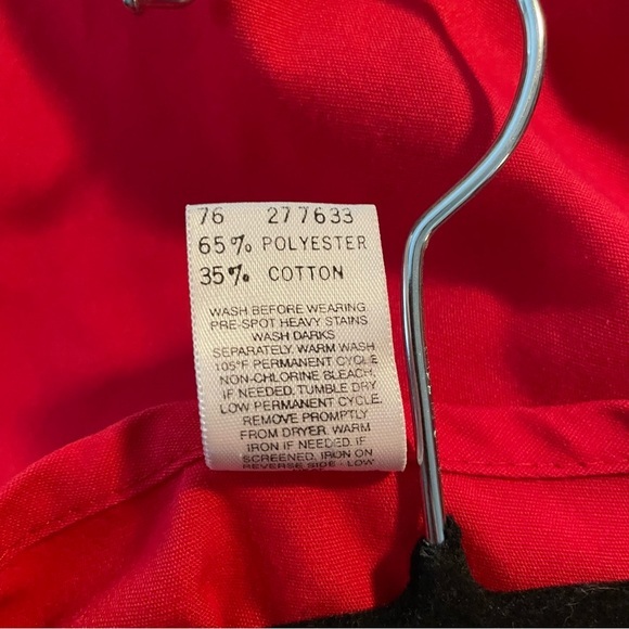 Toys R Us Original Red Employee Vest With Logo‎ Stitching Size Medium - Picture 8 of 8